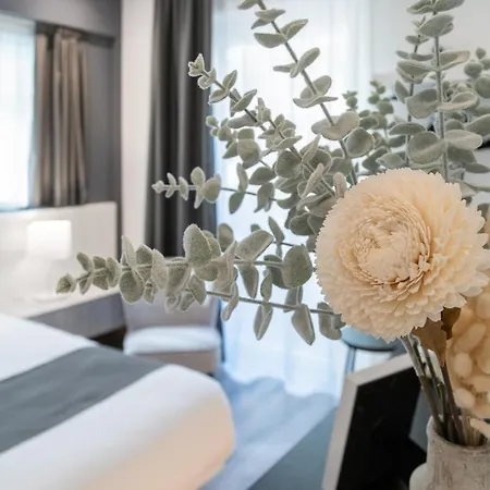 Urban Garden Suites * Catania